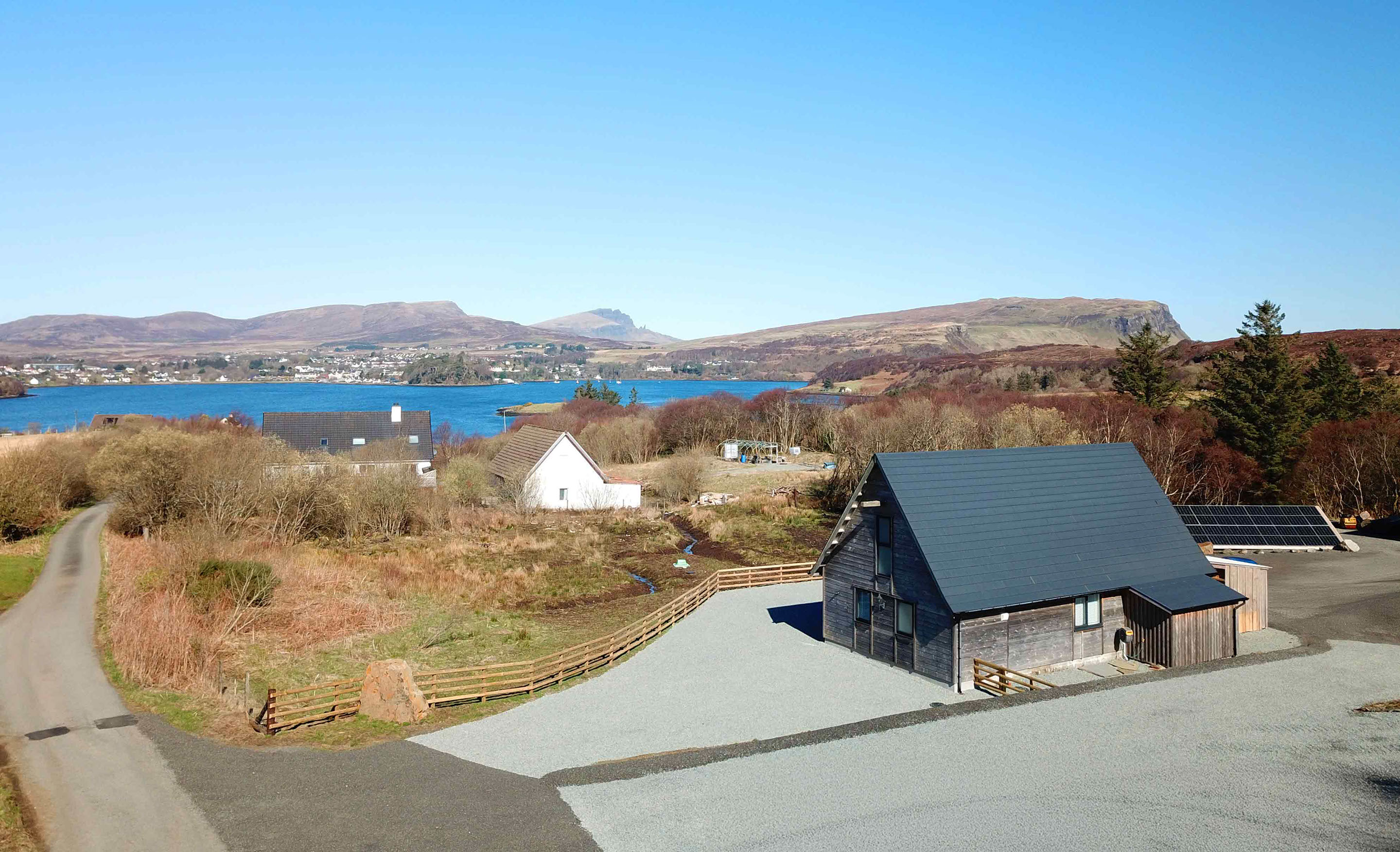 Our self catering accommodation near Portree offers guests amazing sea and mountain views