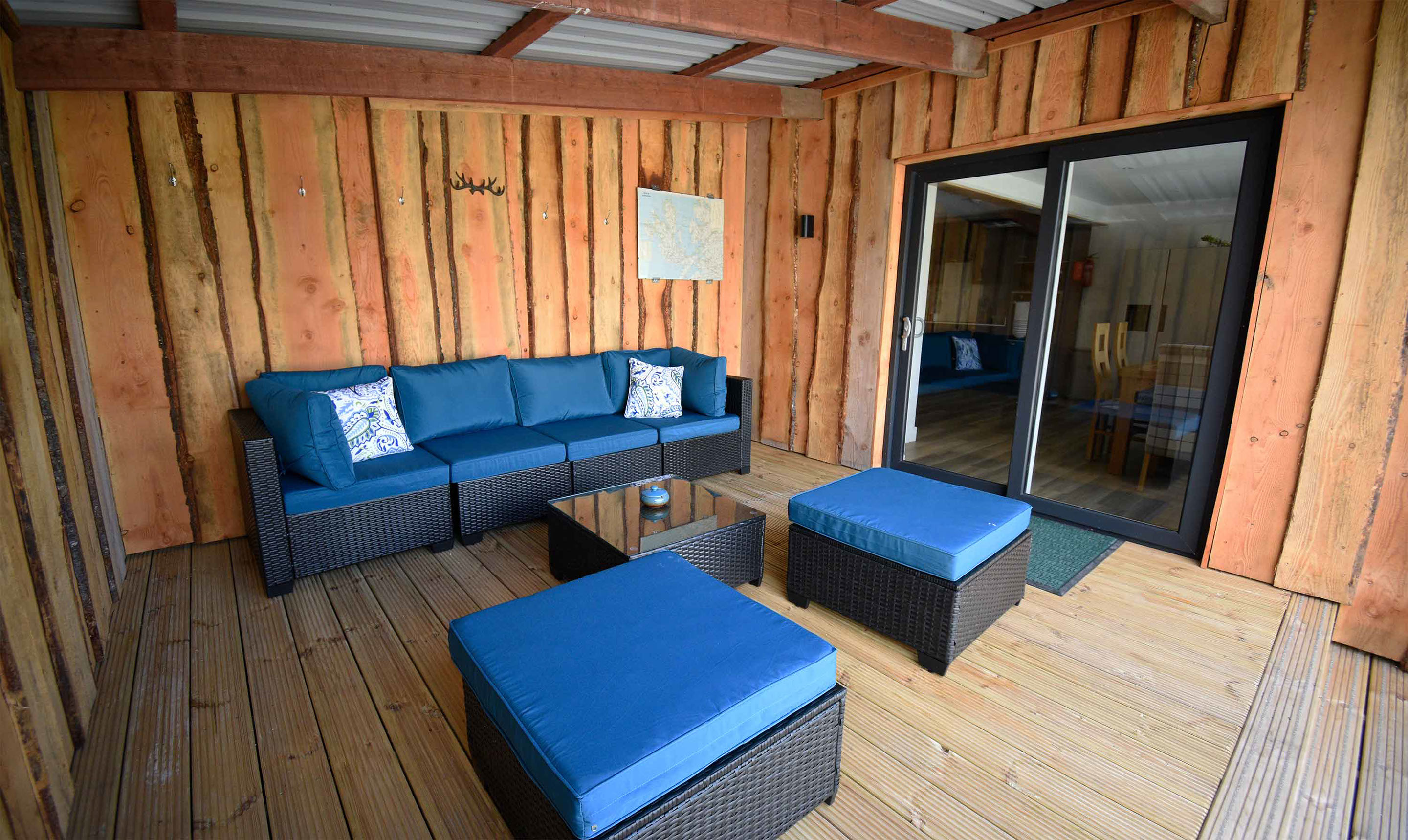 Stay at our Portree self catering accommodation with King size beds and en suite shower rooms